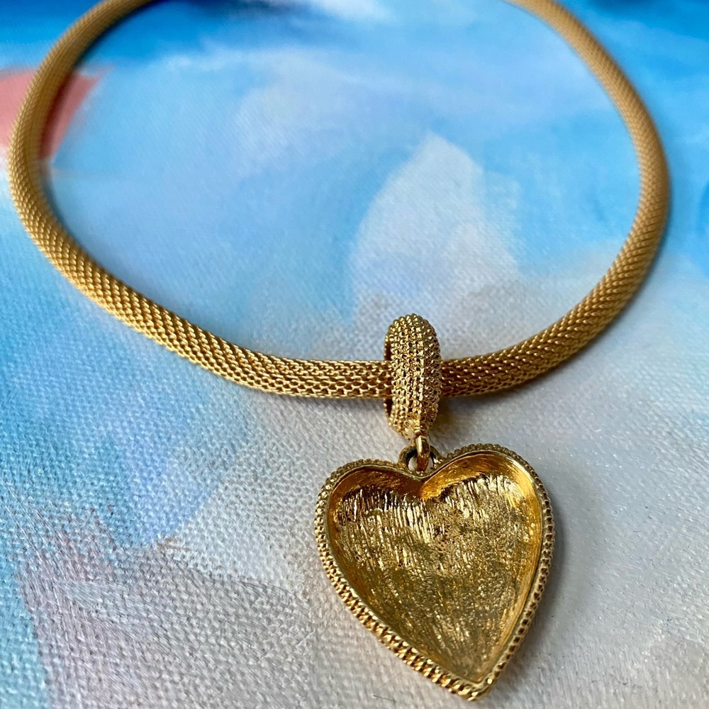 Vintage 18K Gold Plated Mesh Puff Heart Pendant Necklace - Picture 4 of 7